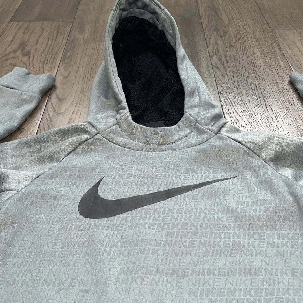 Toddler Nike dri-fit hooded fleece lined sweater